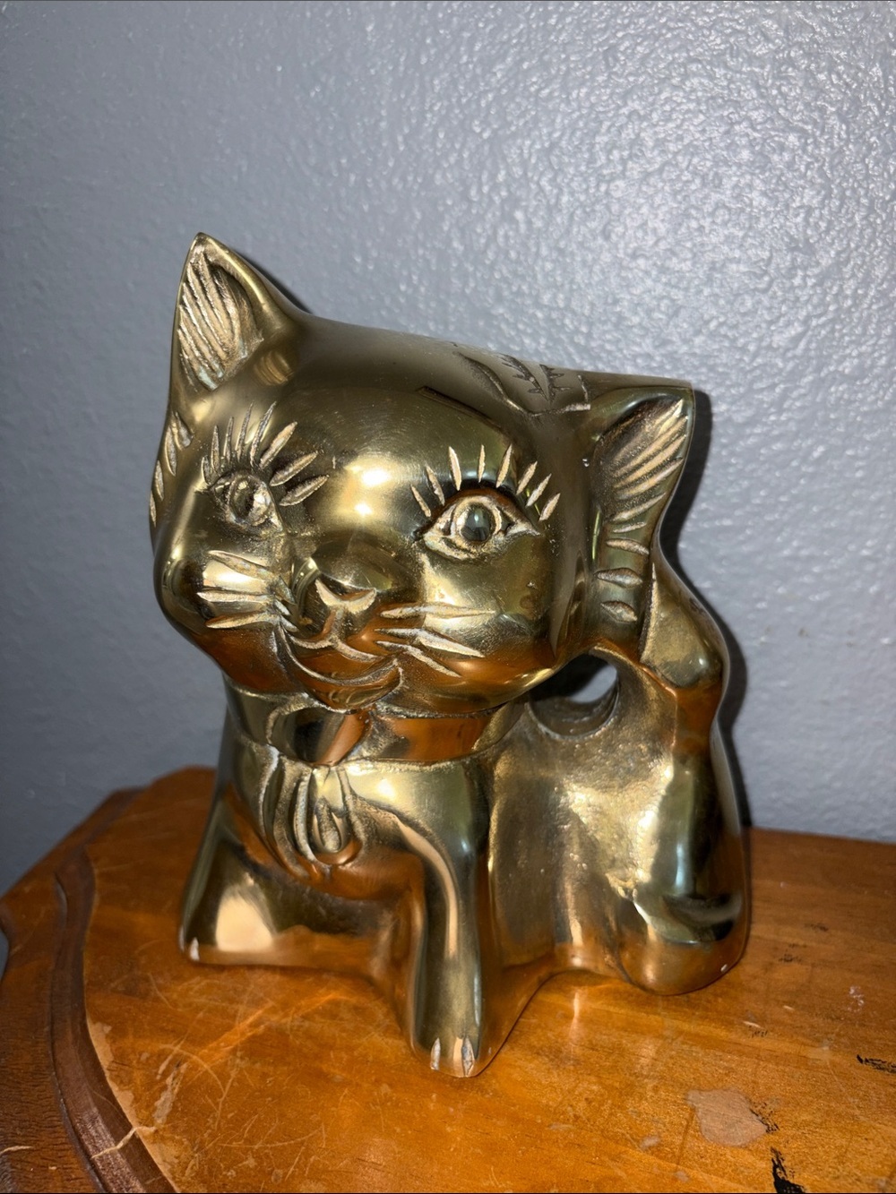 Vintage solid brass Cat Figurine - Lively Sculpted piggy bank